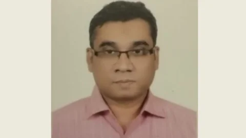 জেল থেকে মৃত্যুদণ্ডপ্রাপ্ত ৪ কয়েদির পলায়ন, 
দায়মুক্তি পেলো পূর্তের নির্বাহী প্রকৌশলী

