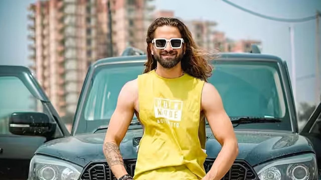 ২৫ সেকেন্ডে ১২ গুলিতে শেষ গায়কের জীবন