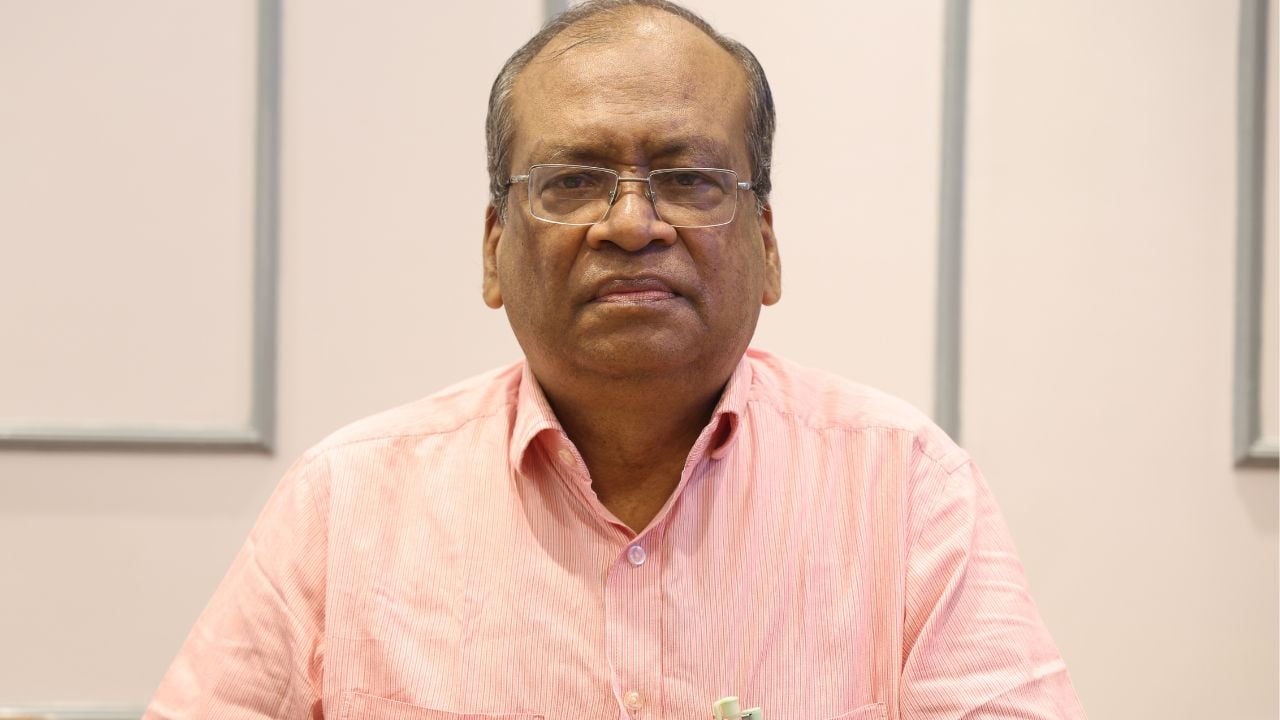 ডেঙ্গু হলে নিজে নিজে অ্যান্টিবায়োটিক কিনে খাওয়া যাবে না