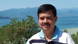 সরকারকে সতর্ক করে বিএনপির এমপির পোস্ট, ‘আমাদের জন্য ঘোর অন্ধকার অপেক্ষা করছে’