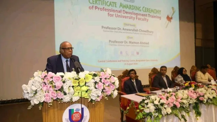 শিক্ষকতা কেবল চাকরি নয়, জীবনব্যাপী সাধনা: ইমেরিটাস অধ্যাপক আনোয়ারউল্লাহ 