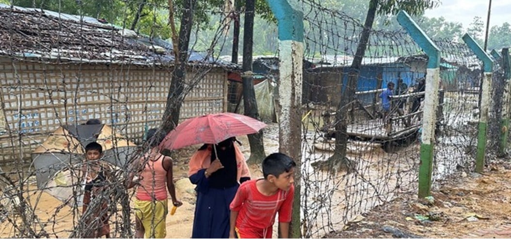 রোহিঙ্গাদের অবাধ চলাচল, নিরাপত্তা ঝুঁকিতে পর্যটন শহর কক্সবাজার