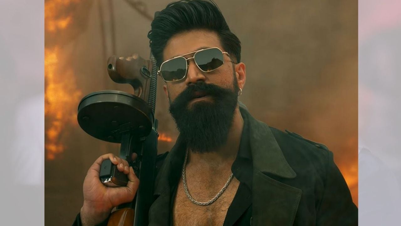  দর্শকখরায় যশের ‘টক্সিক’, আয় নেমেছে অর্ধেকের নিচে