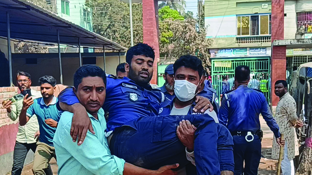 ঝিনাইদহে বিএনপির দুই গ্রুপের সংঘর্ষ, আহত ১০