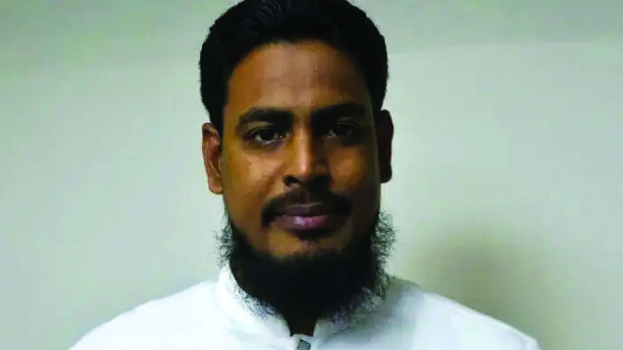 এমপি আখতারের সফর ঘিরে হারাগাছে বিক্ষোভ কর্মসূচি