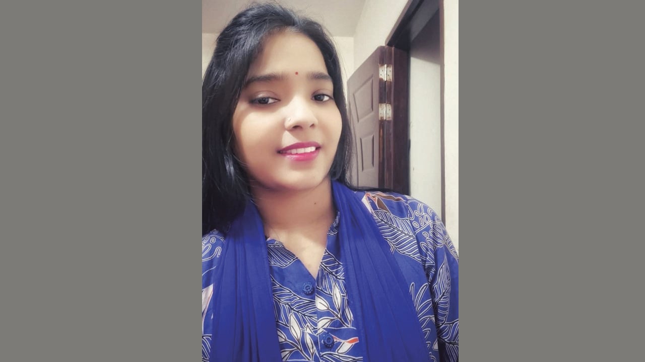 নার্সের মরদেহ উদ্ধার, ঘরে মিললো চিরকুট