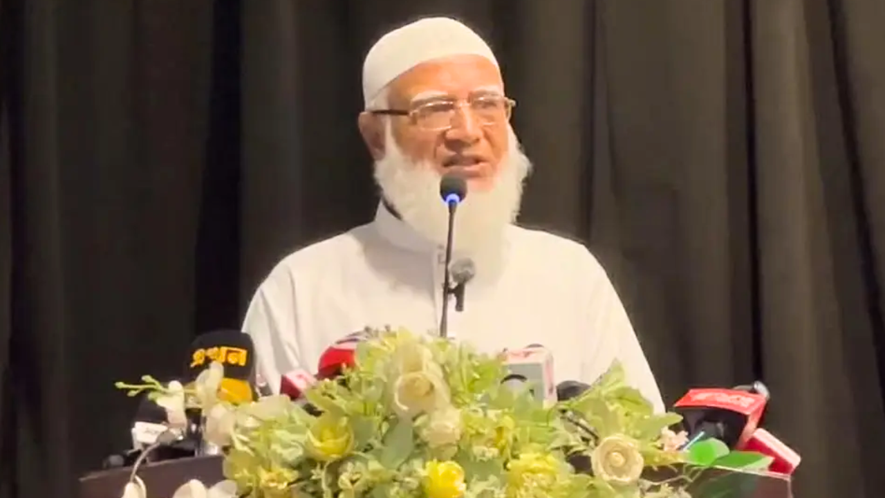 ‘বিদেশি ঋণে কোমর সোজা করে দাঁড়াতে পারবে না দেশ’