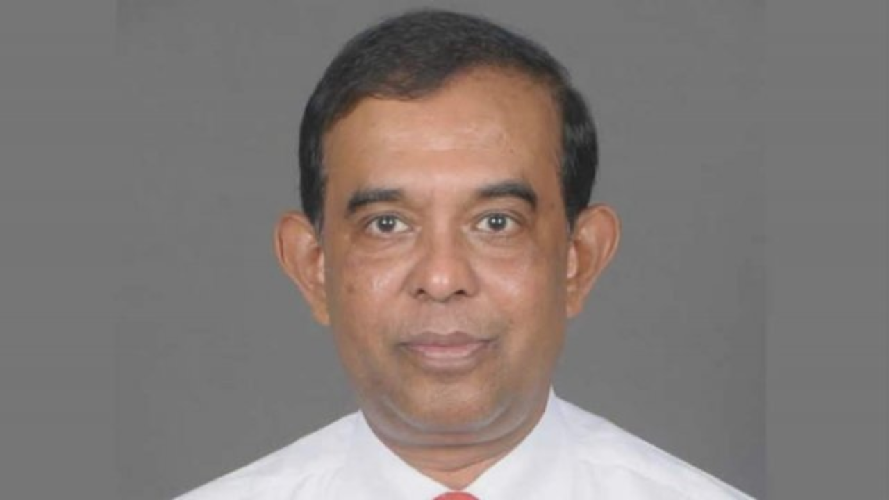 মেট্রোরেলের এমডি ফারুক আহমেদের নিয়োগ বাতিল