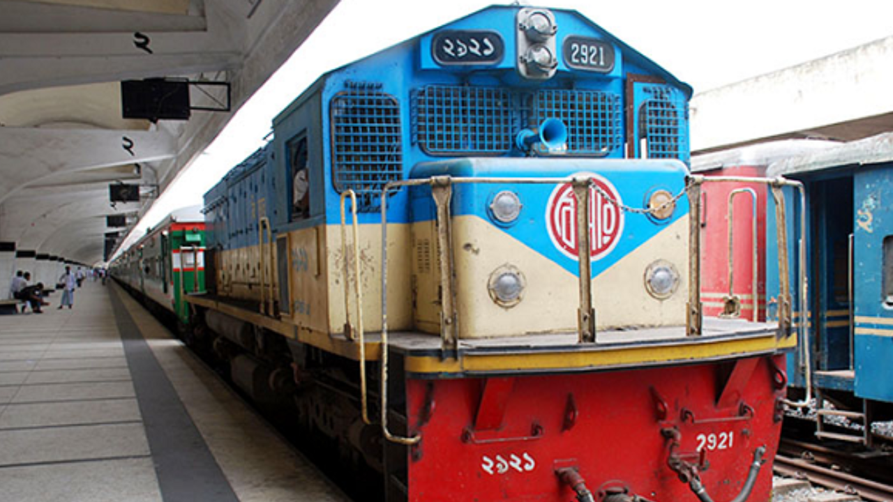 যেভাবে অনলাইনে কাটবেন অগ্রিম ট্রেন টিকেট