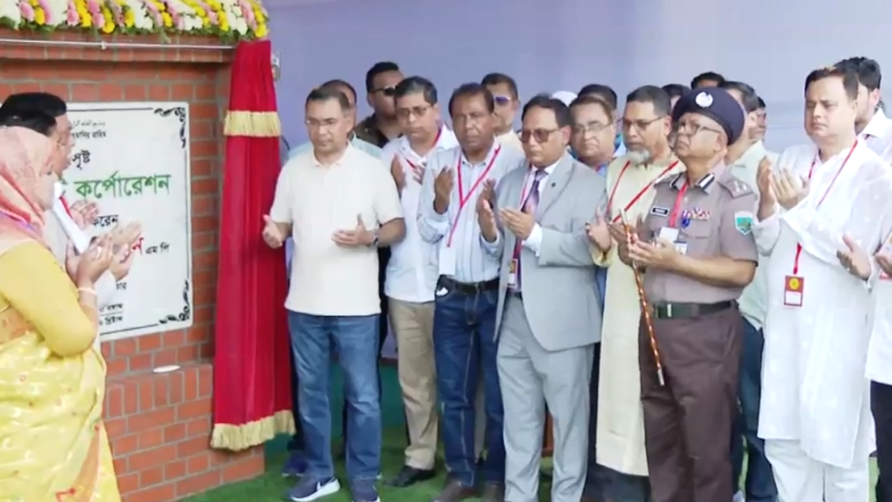 বগুড়া সিটি কর্পোরেশন উদ্বোধন করলেন প্রধানমন্ত্রী