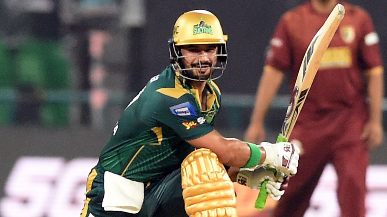 ‘ভুলবশত’ দলে নেওয়া ফারহানই এখন মুলতানের ভরসা