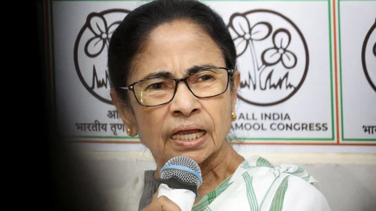 ভেঙে দেয়া হলো পশ্চিমবঙ্গ বিধানসভা