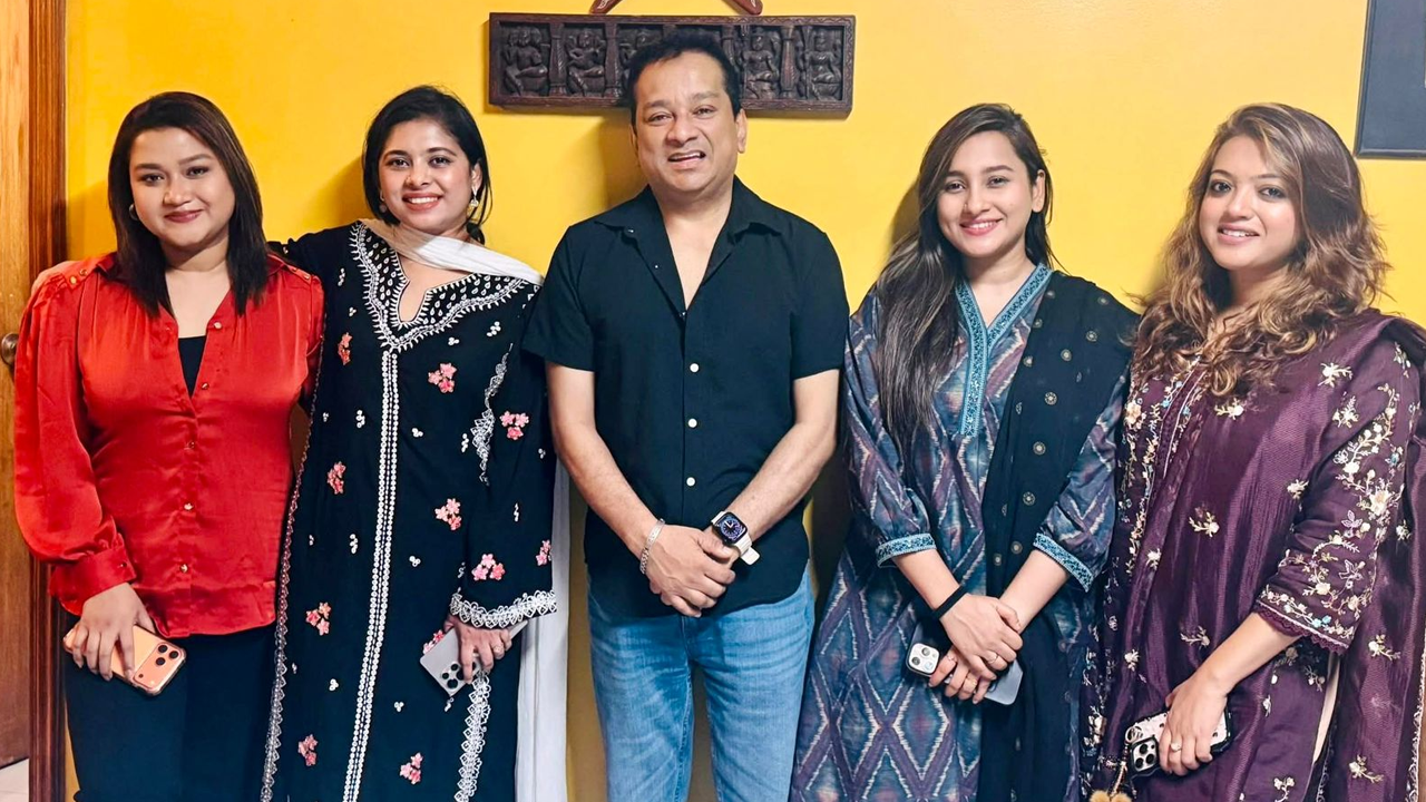 ‘বাজেরে বাজে ঢোল আর ঢাক’ এবার নতুন আঙ্গিকে