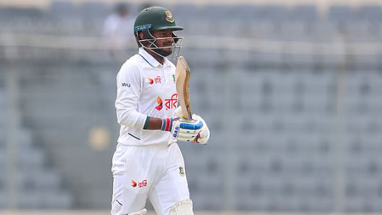 বাংলাদেশের লিড ৫০ ছাড়িয়েছে