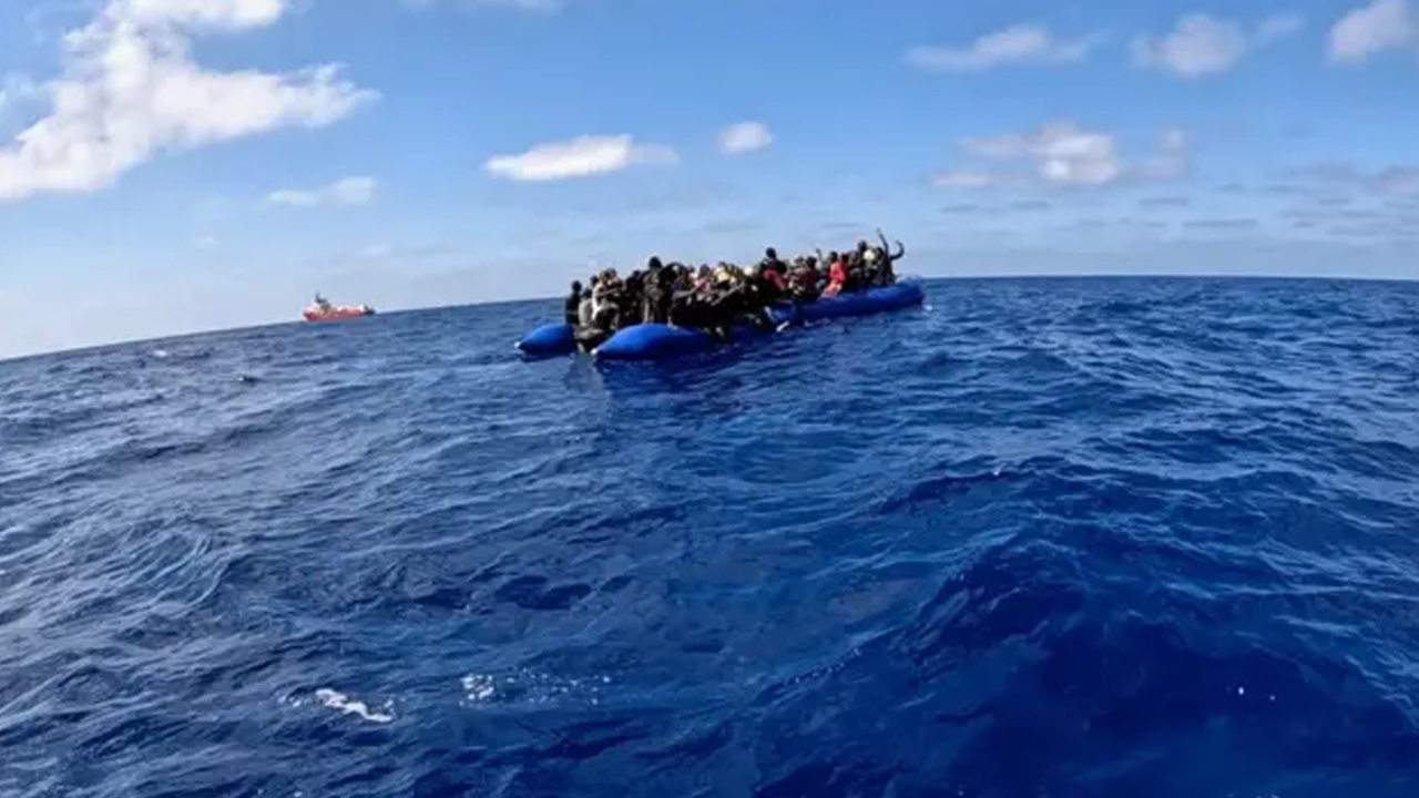 ‘গেমে’ খাবার সংকটে মৃত্যু, লাশ ফেলা হয় ভূমধ্যসাগরে