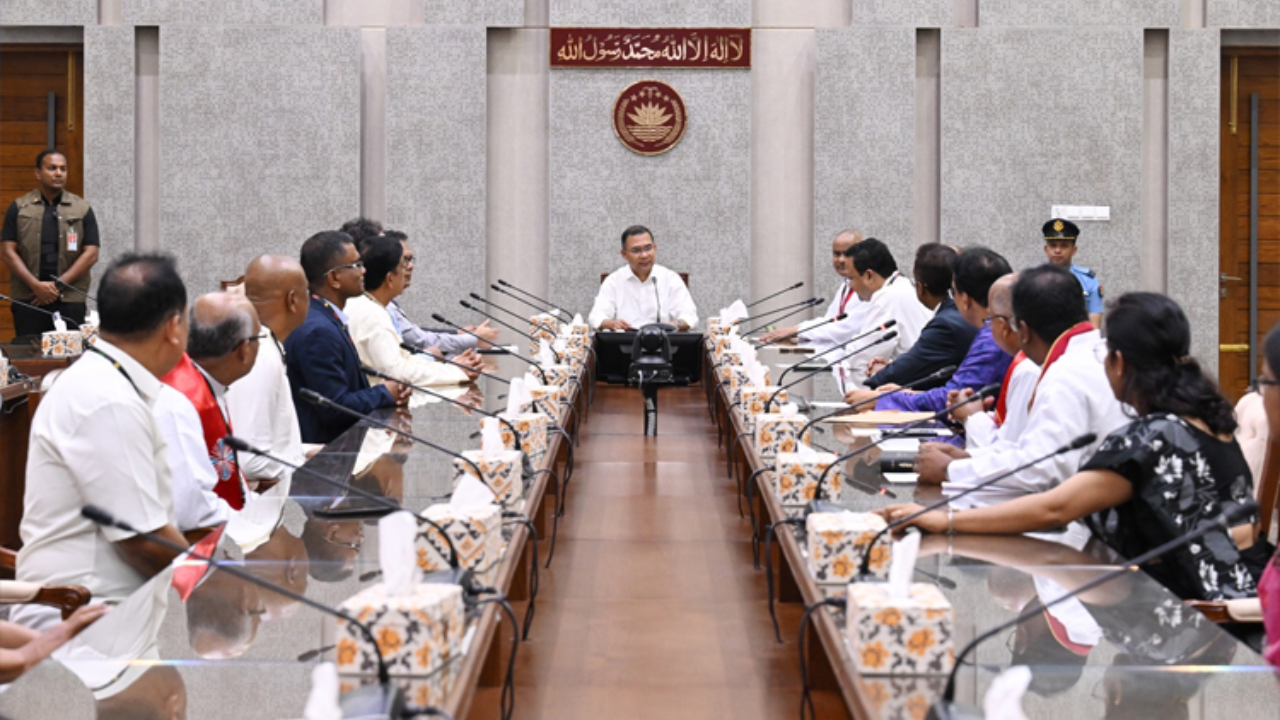 ‘বেটার' বাংলাদেশ গঠনে সকলকে একসঙ্গে কাজ করার আহ্বান প্রধানমন্ত্রীর