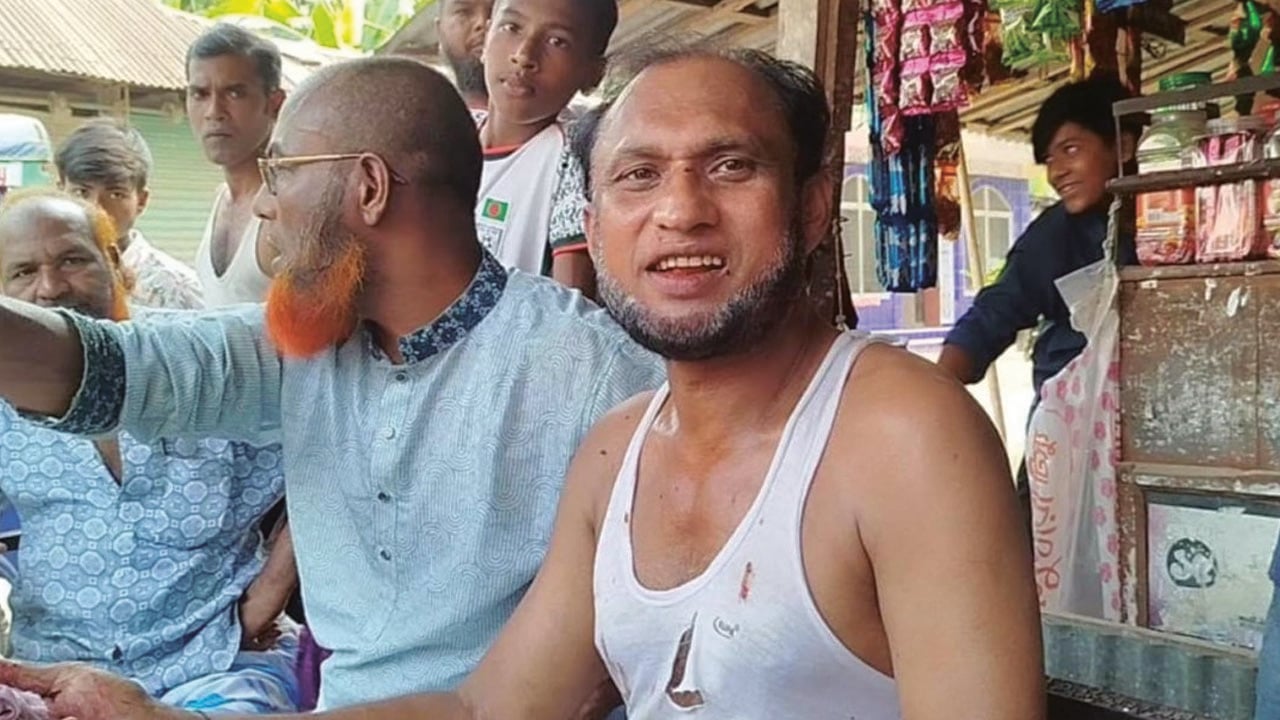 বিয়েবাড়িতে খেতে বসা নিয়ে সংঘর্ষ, আহত ৬