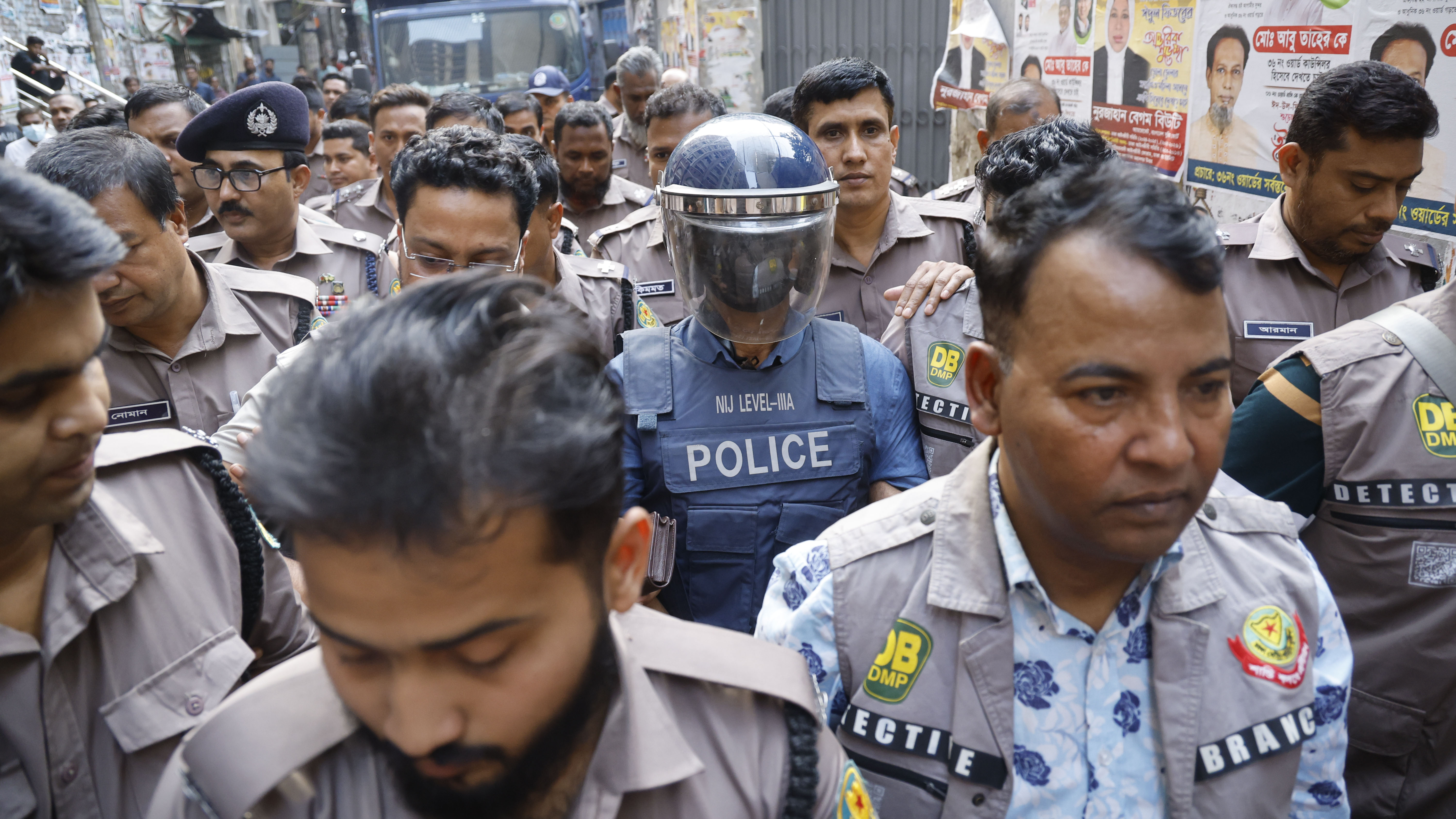 আজকের আলোচিত ছবি