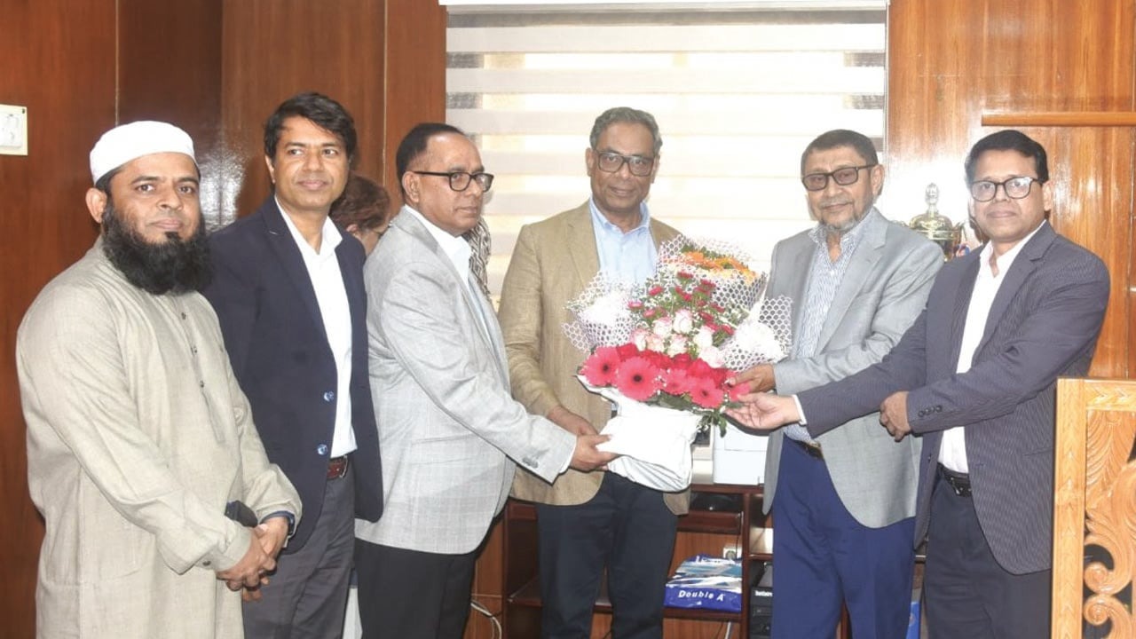 ত্রিশের পর ৫০০ গোল করে রোনালদোর অনন্য কীর্তি