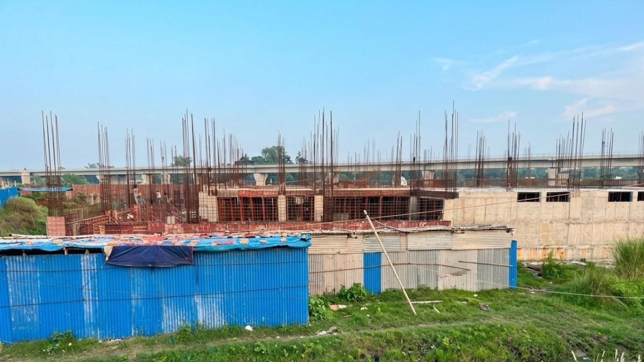 জবির দ্বিতীয় ক্যাম্পাস প্রকল্পে নেই দৃশ্যমান অগ্রগতি, ক্ষুব্ধ শিক্ষার্থীরা
