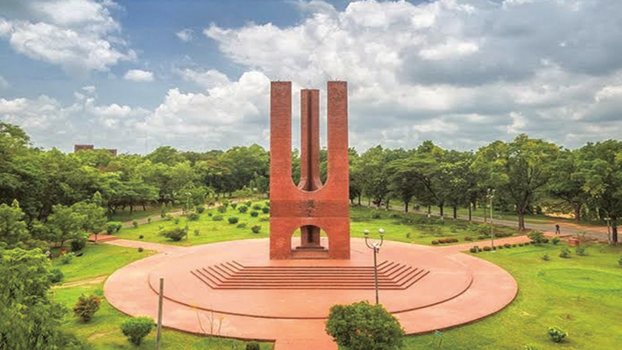 জাহাঙ্গীরনগর বিশ্ববিদ্যালয় ছাত্রদলের তিন নেতাকে শোকজ