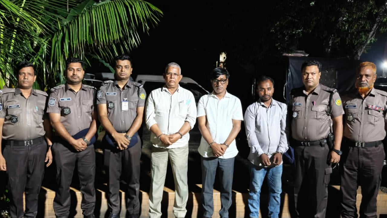 প্রাথমিক শিক্ষা অধিদপ্তরে আগুনের ঘটনা ‘পরিকল্পিত নাশকতা’: পুলিশ