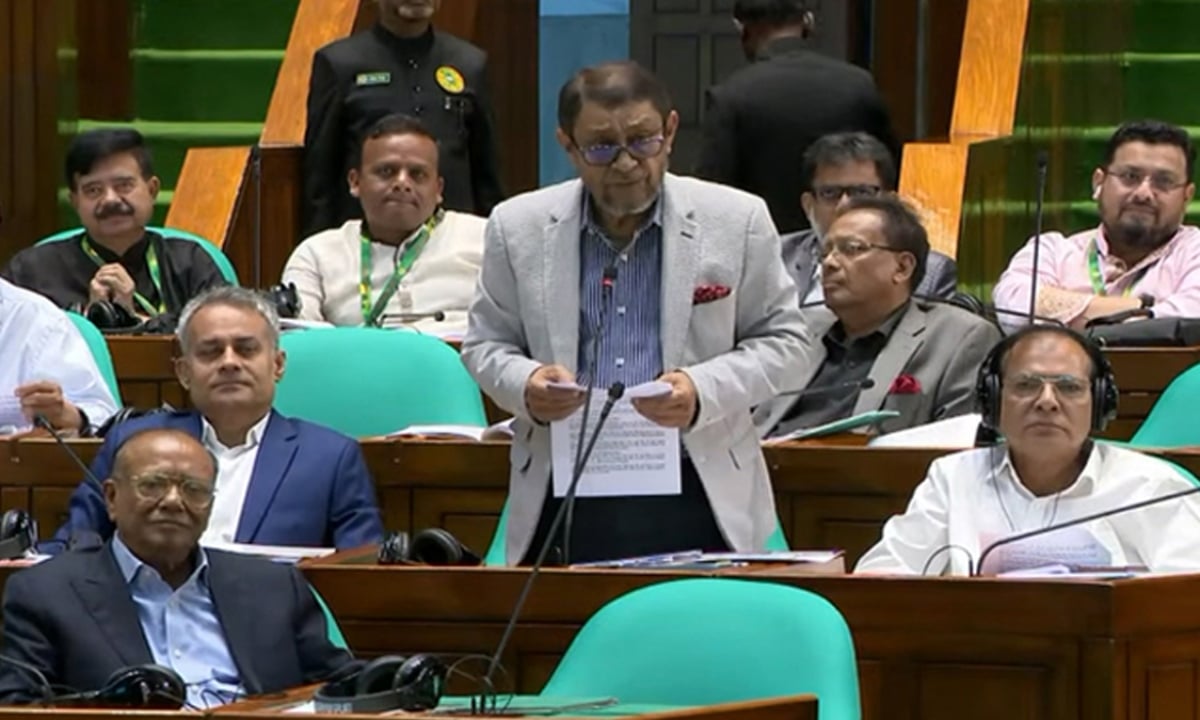 ৩০ জেলায় হবে মেডিকেল কলেজ: স্বাস্থ্যমন্ত্রী