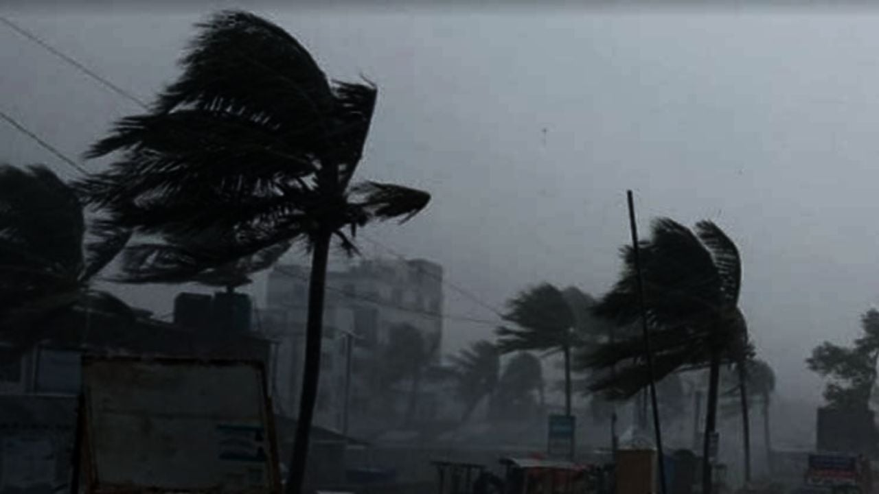 ৮ জেলায় ঝড়ের আভাস