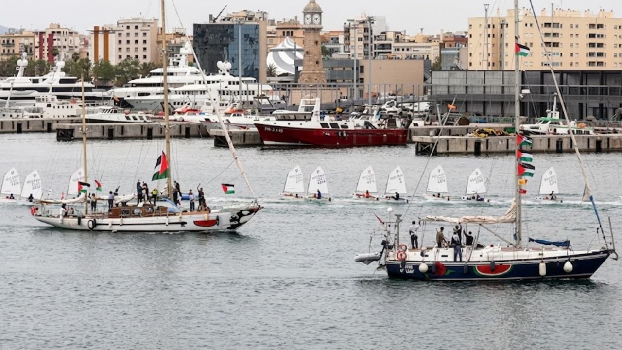 গাজা অভিমুখী ত্রাণবাহী জাহাজ আটকালো ইসরায়েল