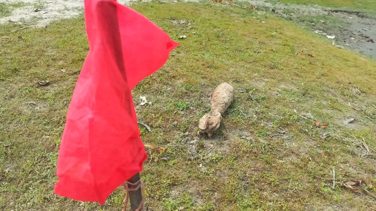 বিপজ্জনক অবস্থায় পড়ে আছে সেই মর্টারশেল 