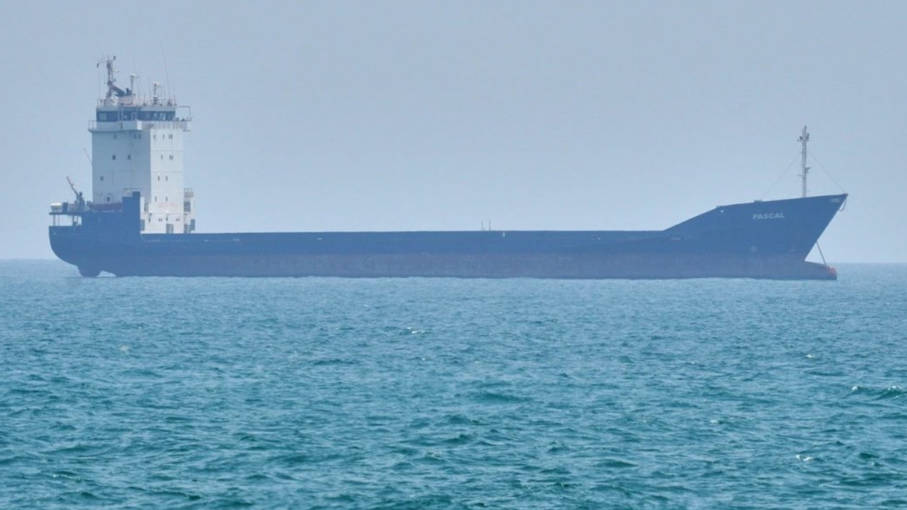 ইরানের তেলবাহী ট্যাঙ্কার জব্দ করলো যুক্তরাষ্ট্র