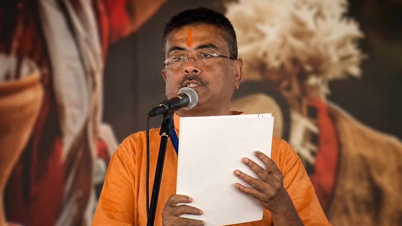 পশ্চিমবঙ্গের মুখ্যমন্ত্রী হিসেবে শপথ নিলেন শুভেন্দু অধিকারী