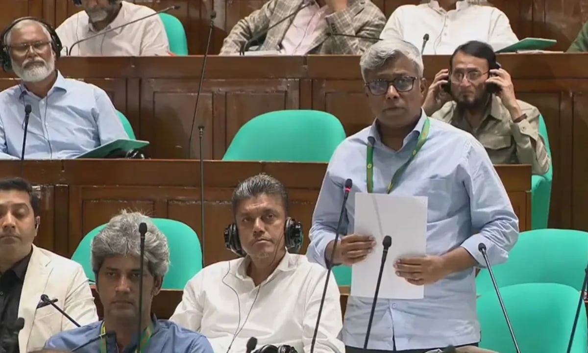 রাজধানীতে লোডশেডিংয়ের সিদ্ধান্ত সরকারের