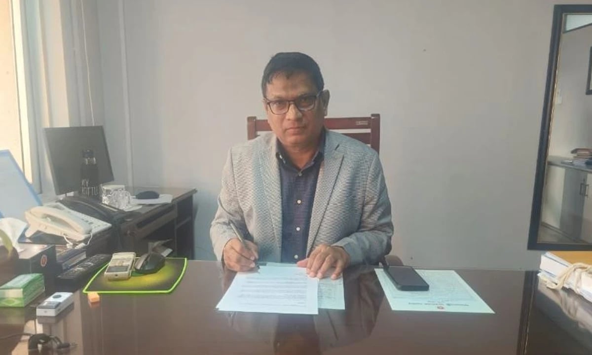 স্কুল পর্যায়ের ৬০১টি বই পরিমার্জন করা হচ্ছে: এনসিটিবি চেয়ারম্যান