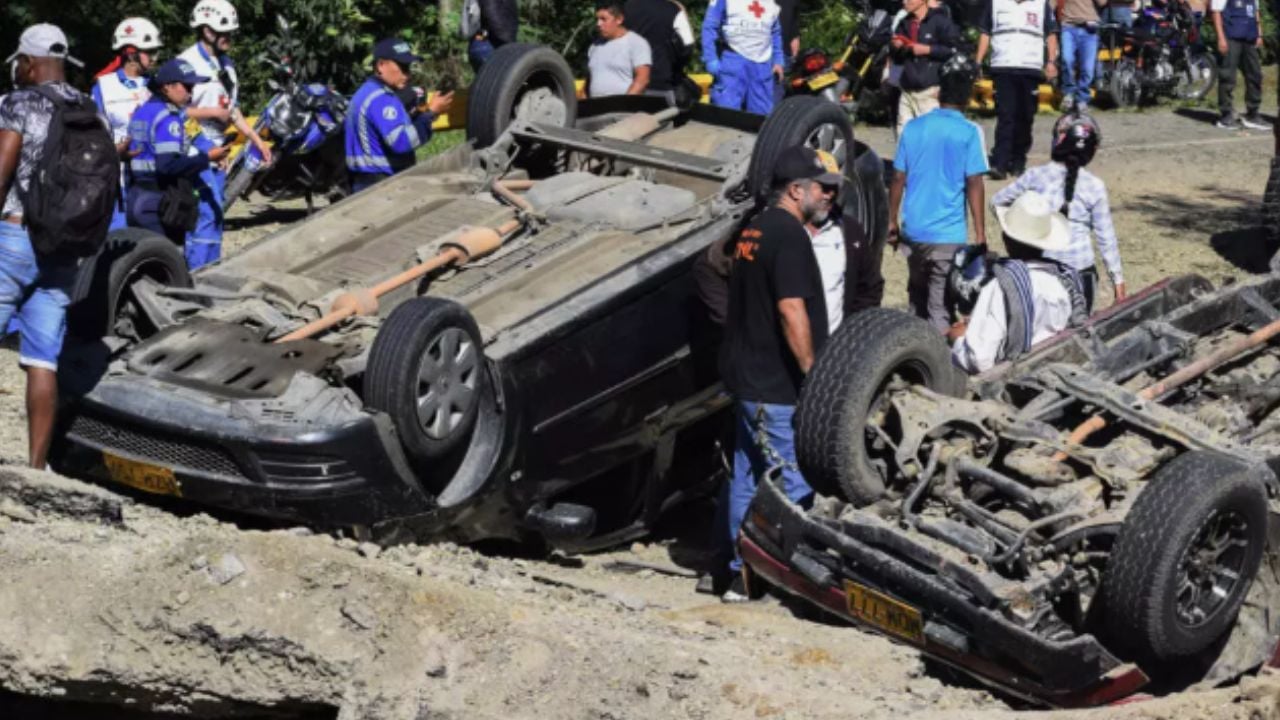 কলম্বিয়ায় বোমা হামলায় নিহত অন্তত ১৪