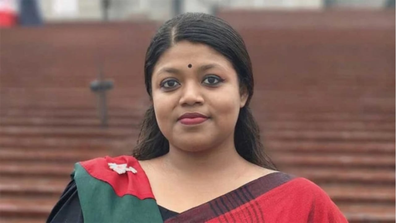 এমপি হিসেবে এনসিপি নেত্রী নুসরাতের গেজেট প্রকাশ