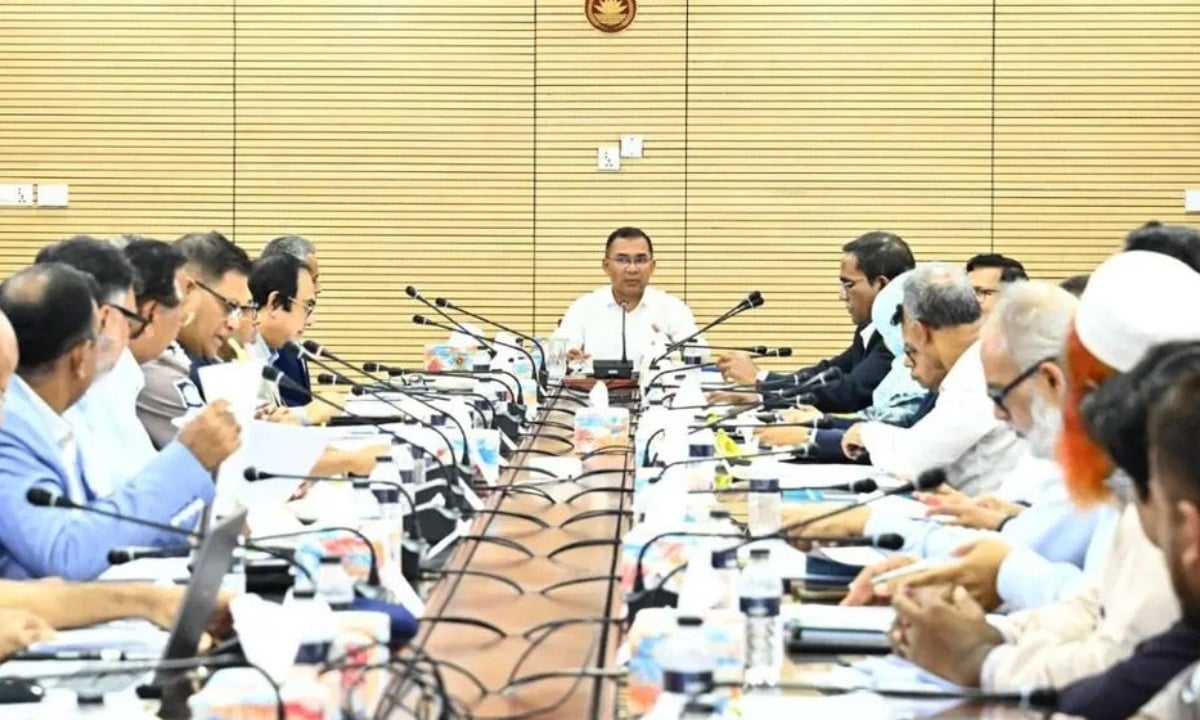 রাজধানীর যানজট নিরসন ও ট্রাফিক ব্যবস্থাপনা নিয়ে প্রধানমন্ত্রীর সভা