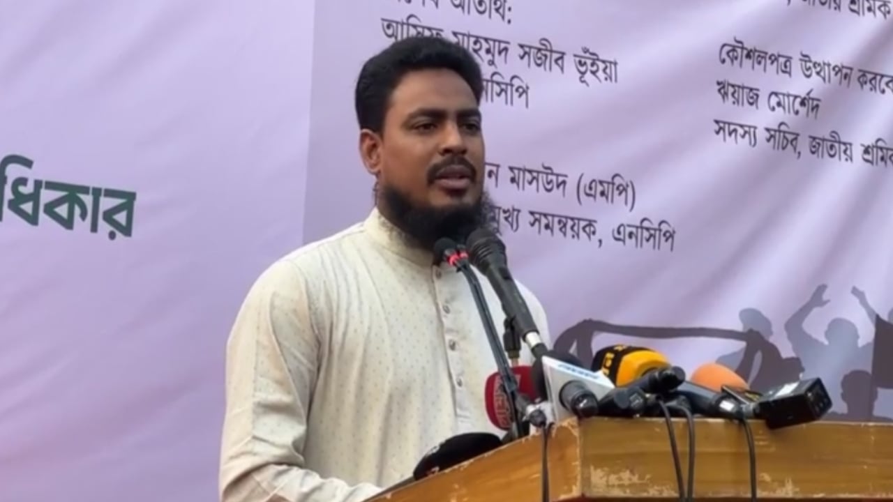 সংসদে শ্রমিকদের কথা বলার লোক নেই: আখতার হোসেন