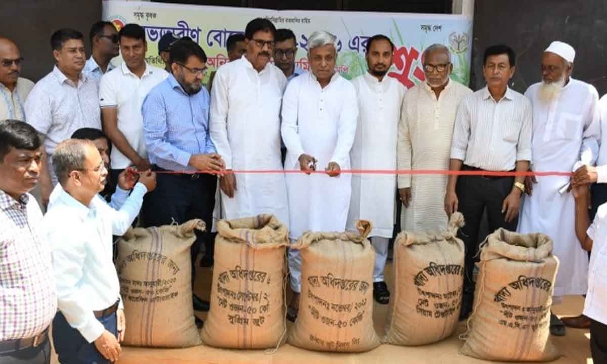 ‘কৃষকদের জন্য শস্য বিমা চালু করবে সরকার’
