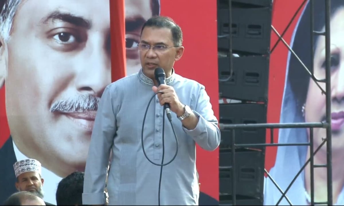 শ্রমিক হিসেবে নিজের নাম লেখাতে চান প্রধানমন্ত্রী