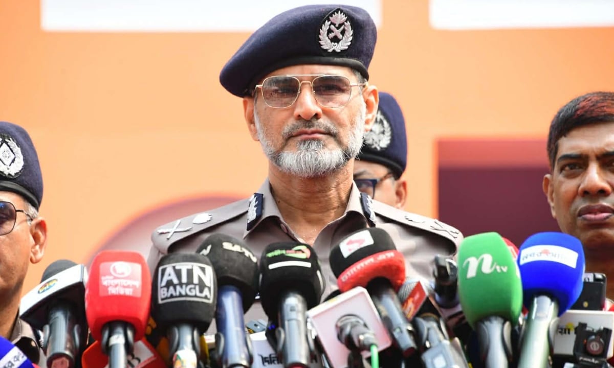 রাজধানীতে ১১ হাজার সি‌সি ক্যামেরা বসাবে ডিএম‌পি