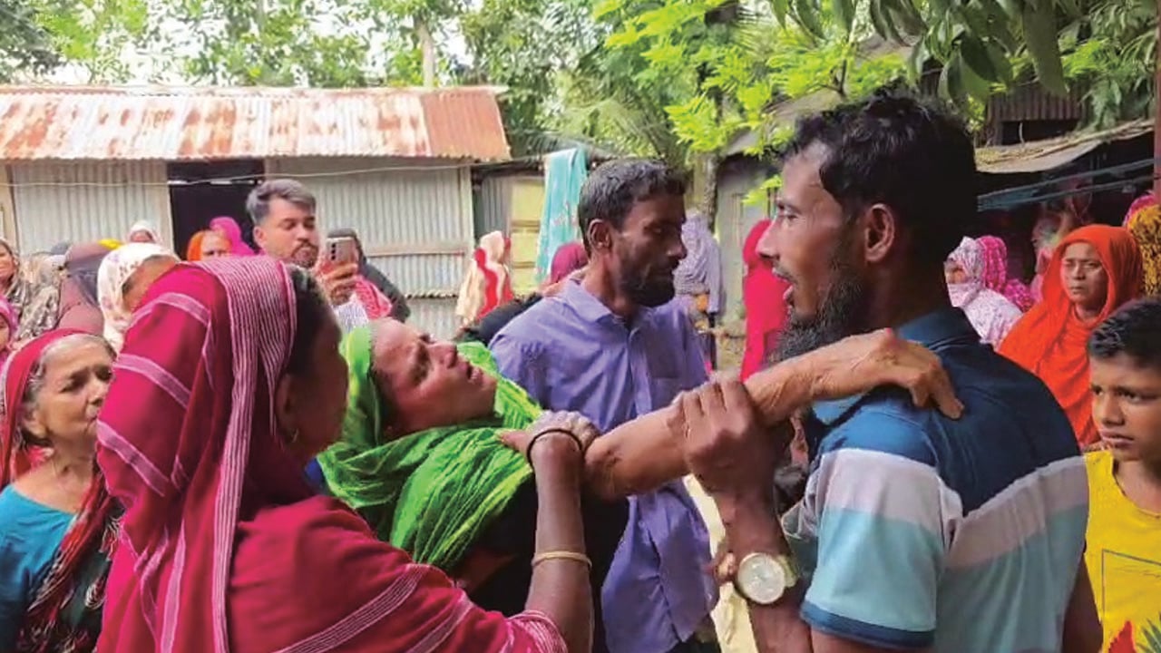 গৃহকর্তীকে খুন করে টাকা-স্বর্ণ নিয়ে পালালো ধান কাটার শ্রমিকরা