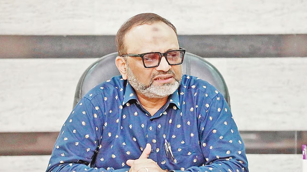 গ্রামীণ বিশ্ববিদ্যালয়ে নিয়োগ পেলেন ঢাবির সাবেক ভিসি নিয়াজ আহমেদ