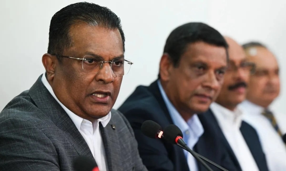 শ্রীলঙ্কা ক্রিকেট বোর্ডে গণপদত্যাগ