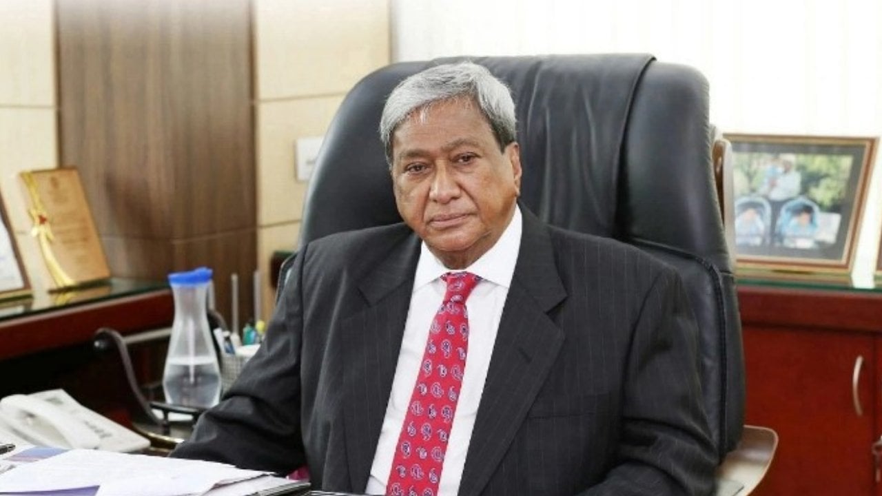 সাবেক প্রতিমন্ত্রী মিজানুর রহমান সিনহা মারা গেছেন