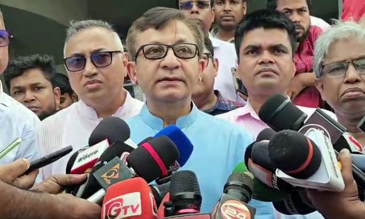 চামড়া অন্যতম সম্ভাবনাময় খাত: শিল্পমন্ত্রী