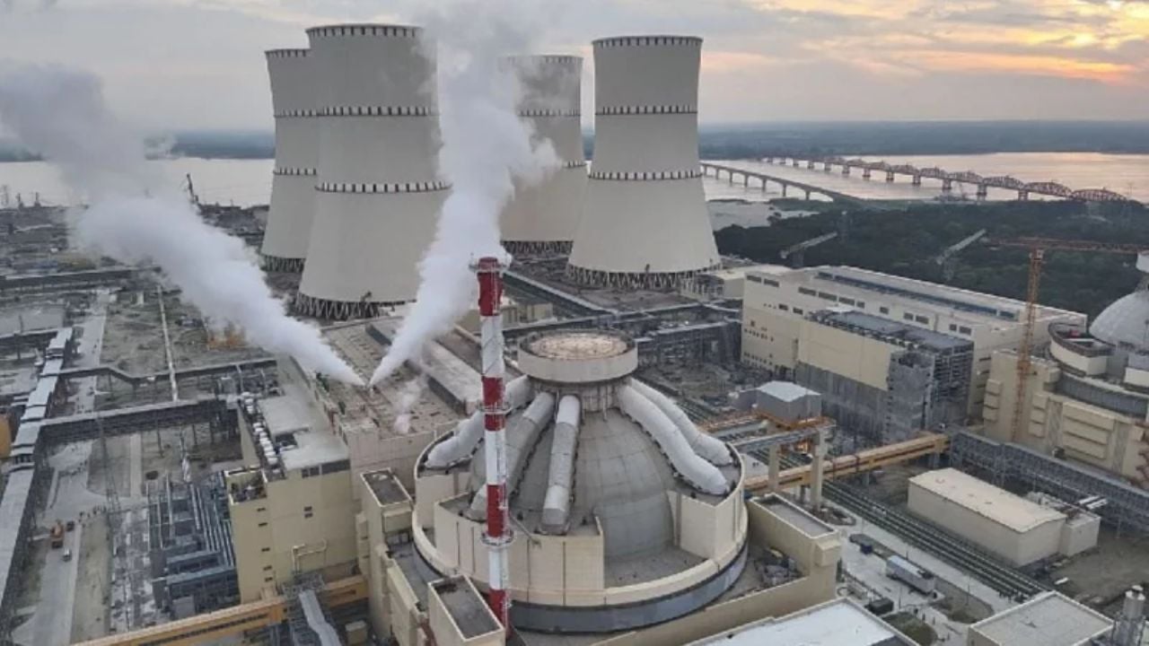 রূপপুর পারমাণবিক বিদ্যুৎকেন্দ্রে জ্বালানি ব্যবহার শুরু আজ