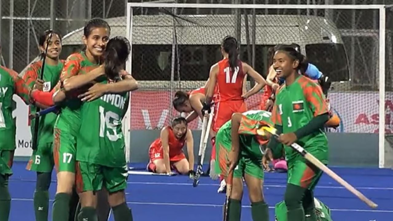 ইতিহাস গড়ে এশিয়ান গেমসে বাংলাদেশ নারী হকি দল