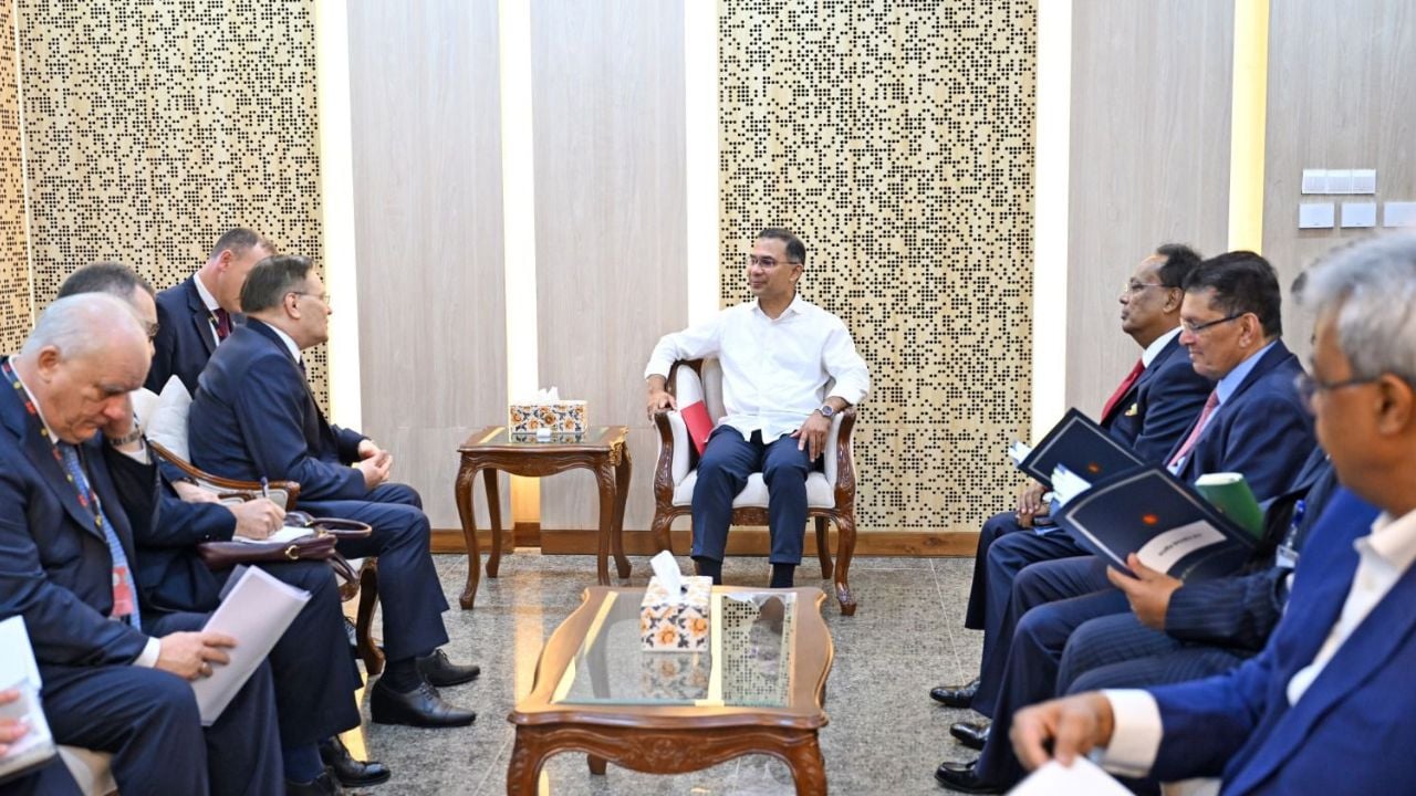 প্রধানমন্ত্রীর সঙ্গে রোসাটম প্রধানের সাক্ষাৎ