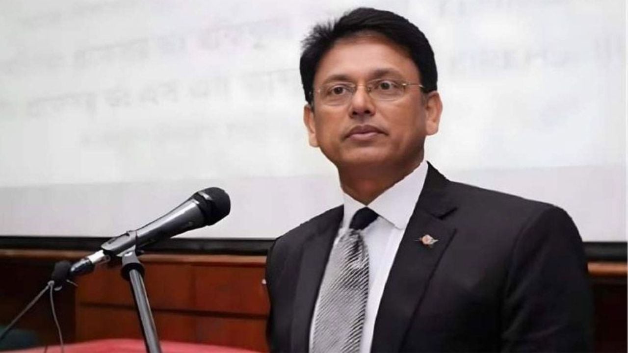 দেশের সব শিক্ষাপ্রতিষ্ঠানে বসবে সোলার প্যানেল: মন্ত্রী